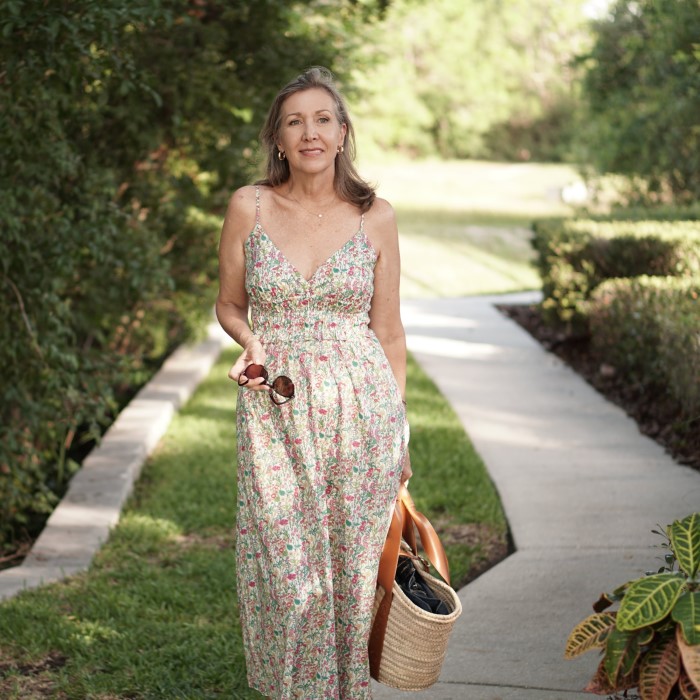 summer dresses for women over 50