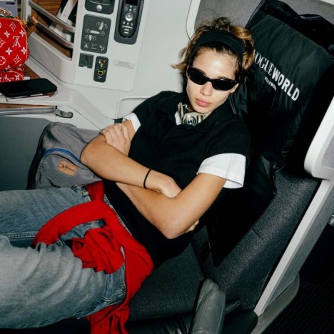 best travel outfits for planes