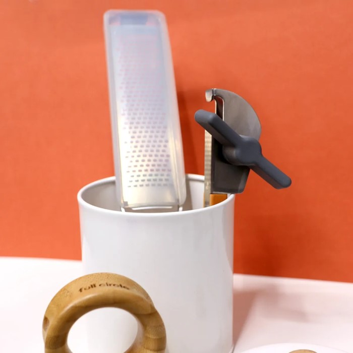 what to bring to a housewarming party