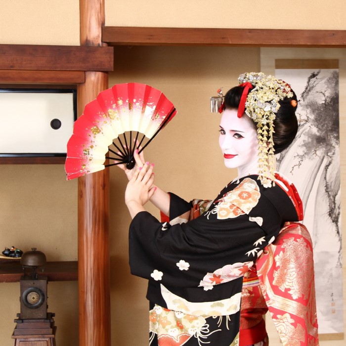geisha outfit